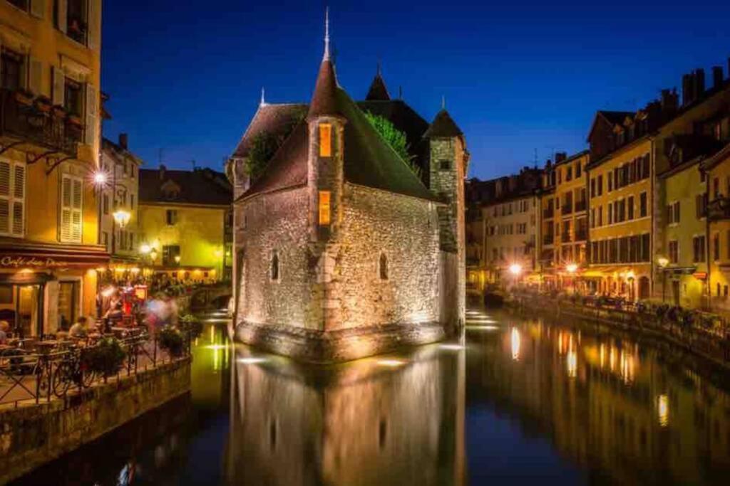 Le Continental Beau T2 Plein Centre + Parking Leilighet Annecy Eksteriør bilde